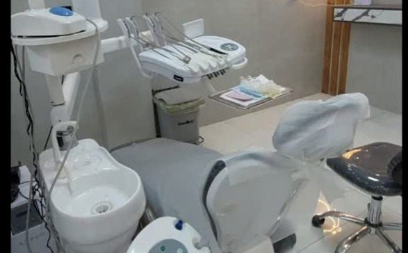 مطب دندانپزشکی منصوری